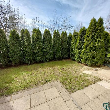 Apartament Z Ogrodkiem Kołobrzeg Buitenkant foto